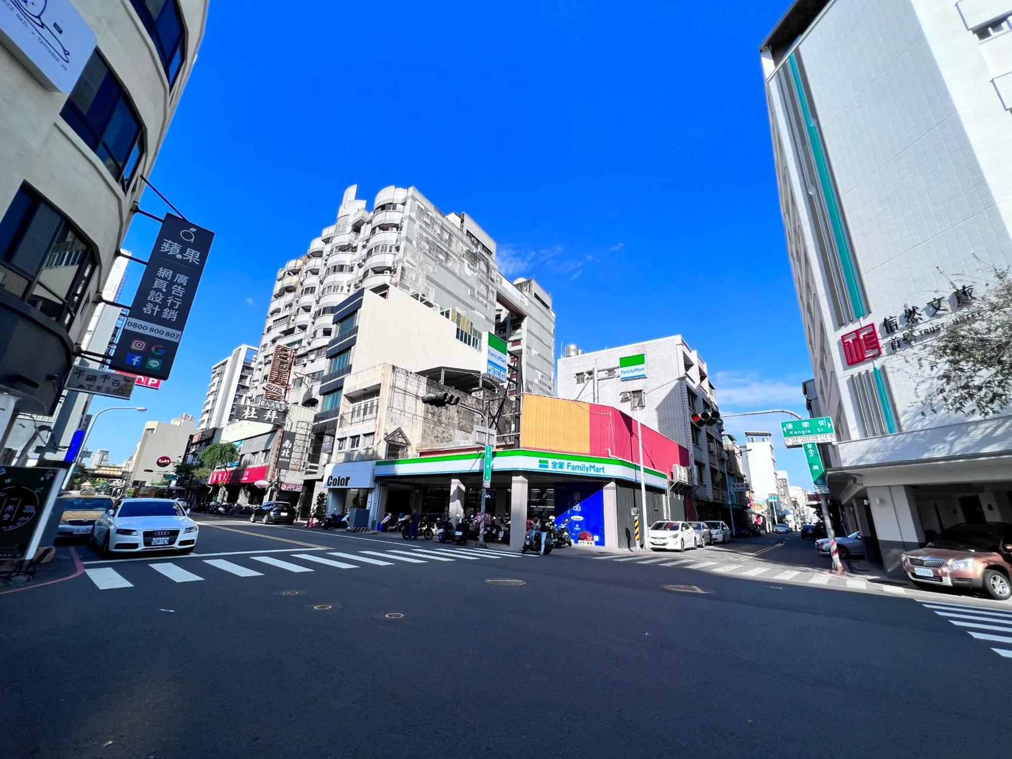 Zhengxing Suite Tainan Exterior photo